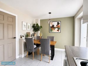 Dining area- click for photo gallery